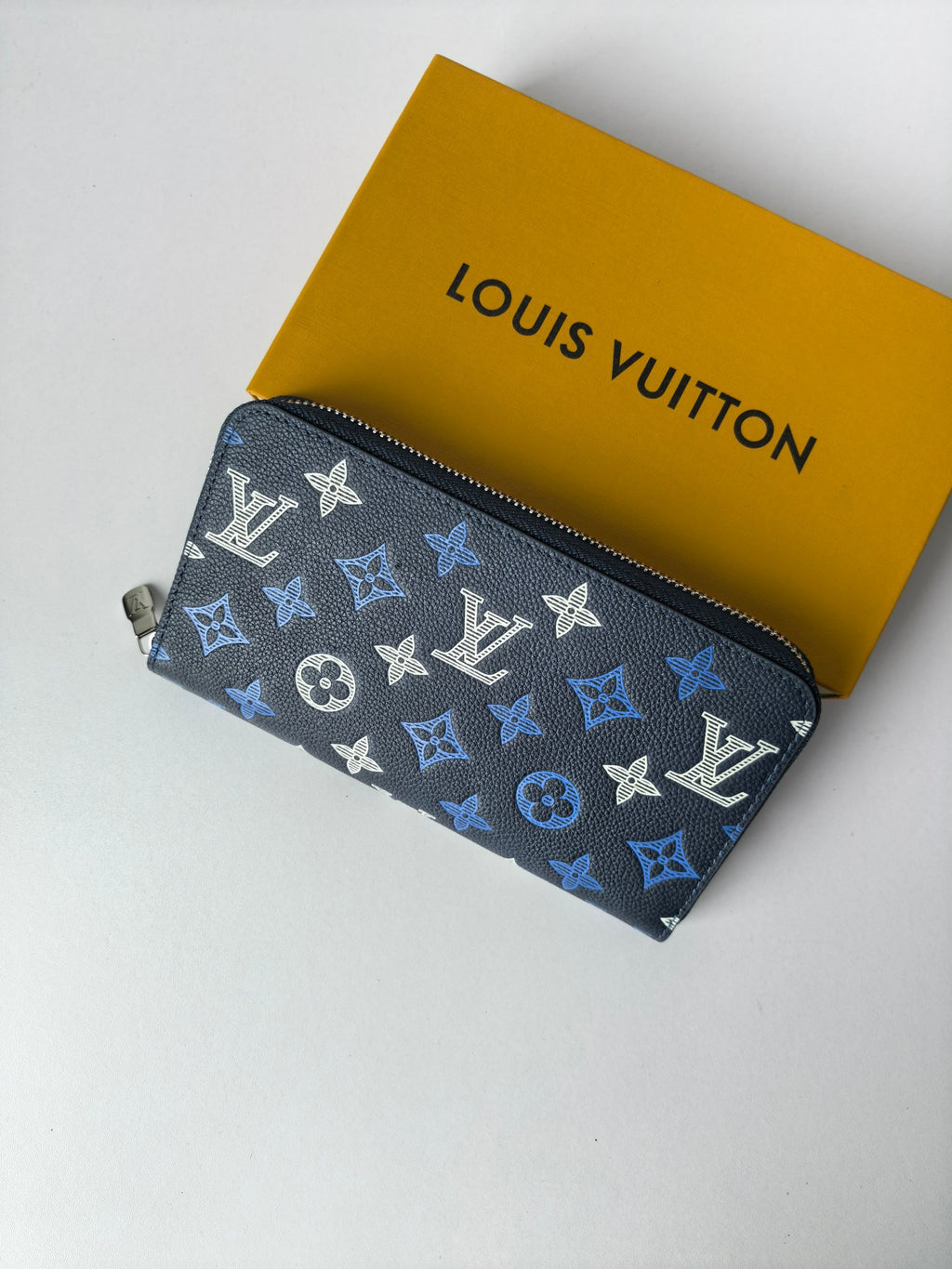 Portefeuille long multicolore à monogramme 005