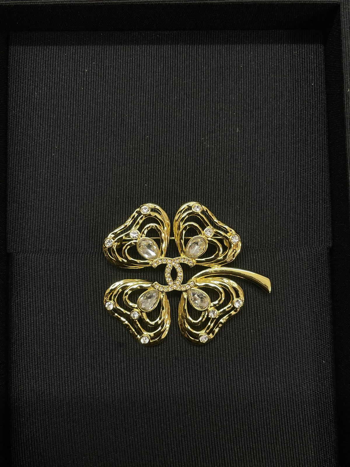 Openwork Four-Leaf Clover Brooch