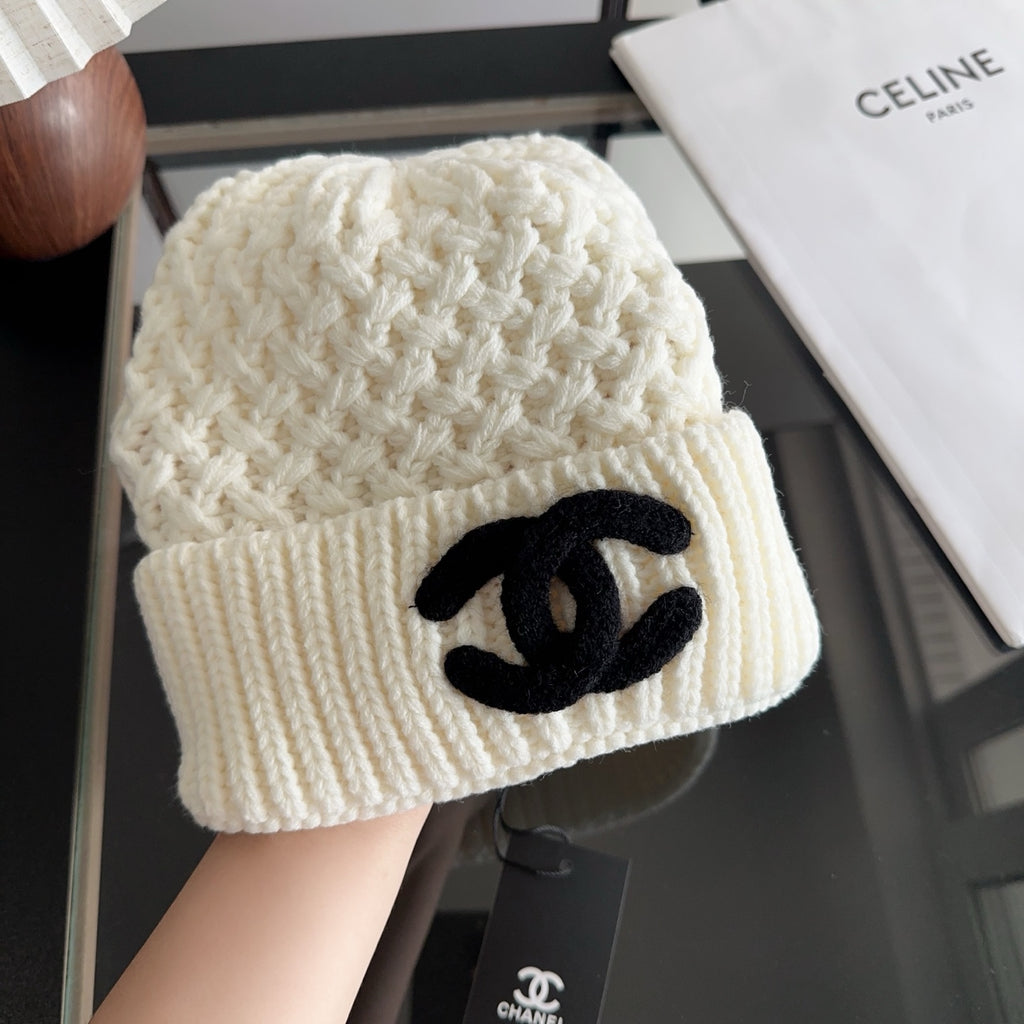 Chunky Cable Knit Cuffed Beanie