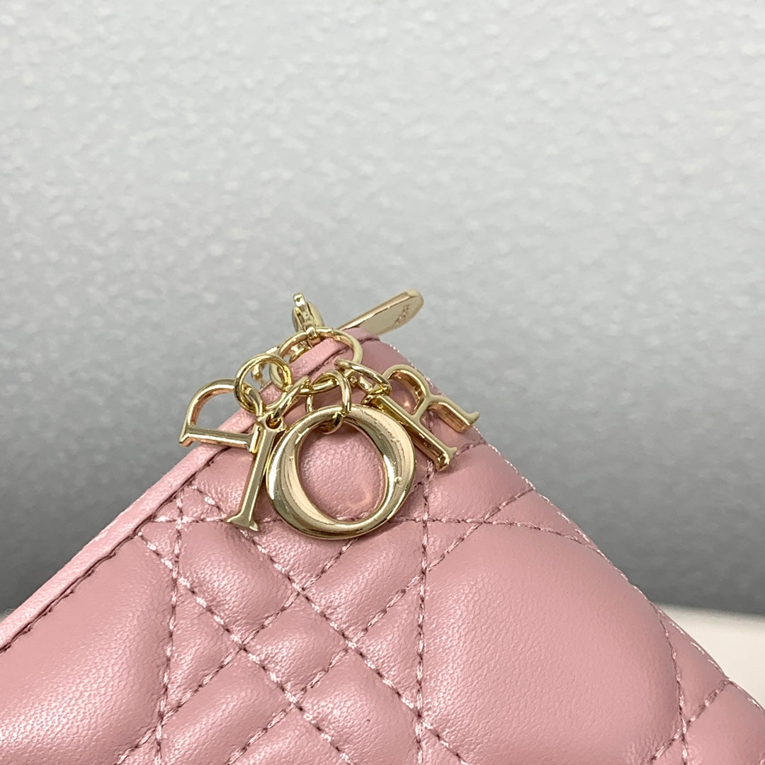 Diamond Quilted Long Zip Wallet 014