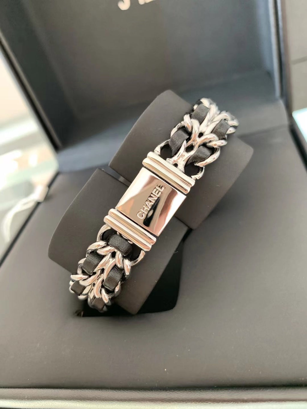 Silver-Tone Rectangular Quartz Watch with Chain Bracelet 004