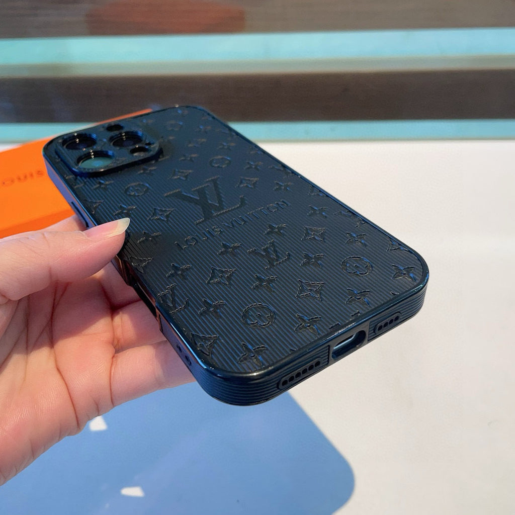 Funda para móvil con monograma en relieve