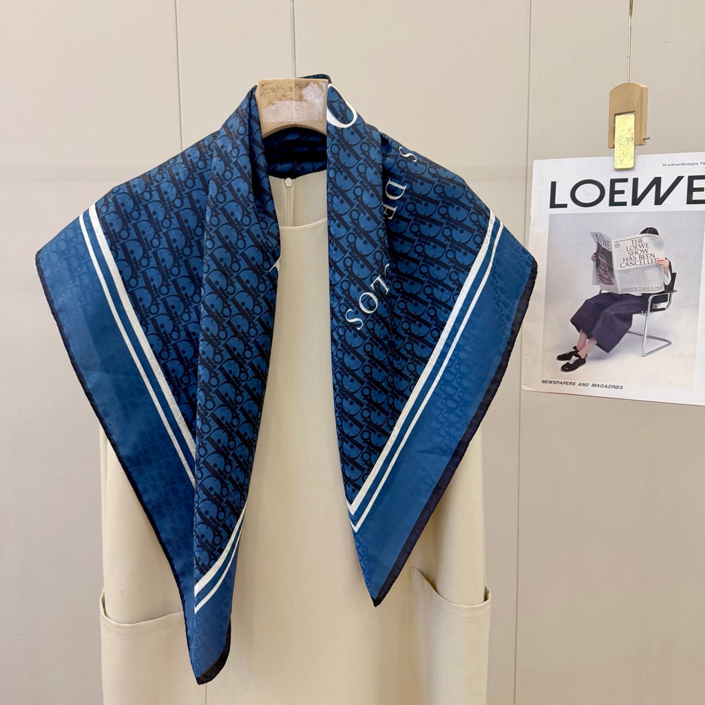 Foulard carré à monogramme et bordure rayée – 90 x 90 cm