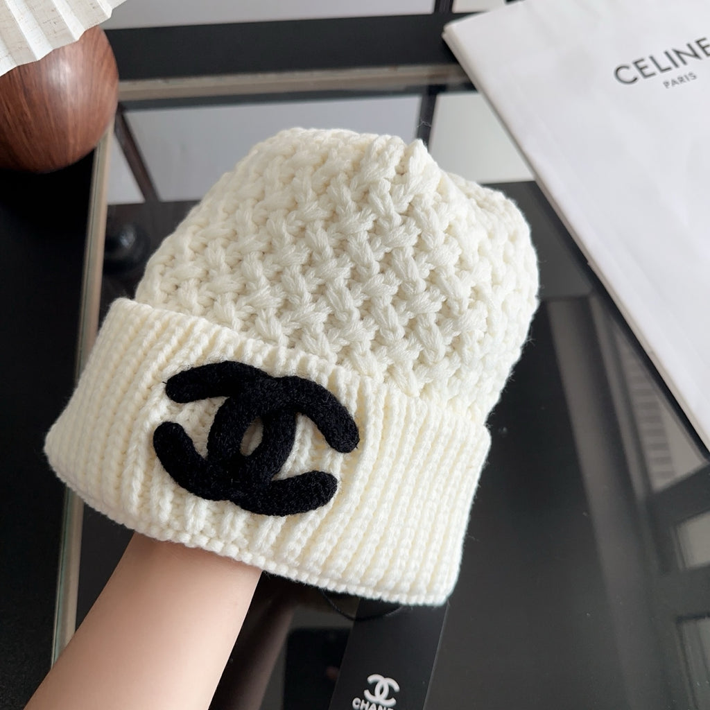 Chunky Cable Knit Cuffed Beanie
