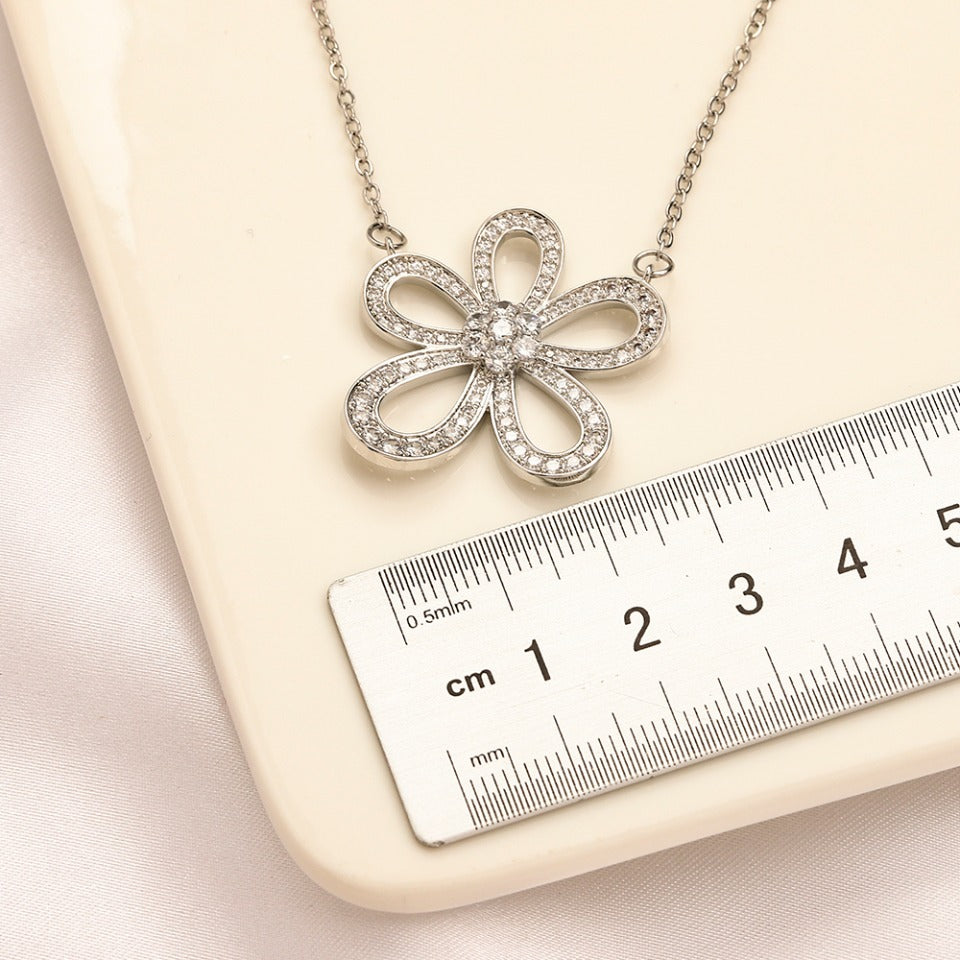 304 Stainless Steel Openwork Pave Flower Pendant Necklace