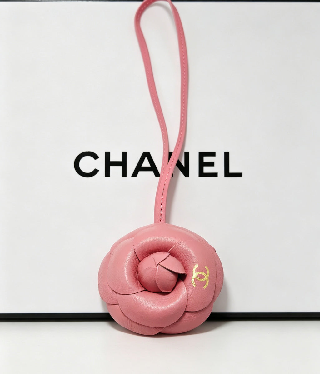 Camellia Flower Loop Keychain