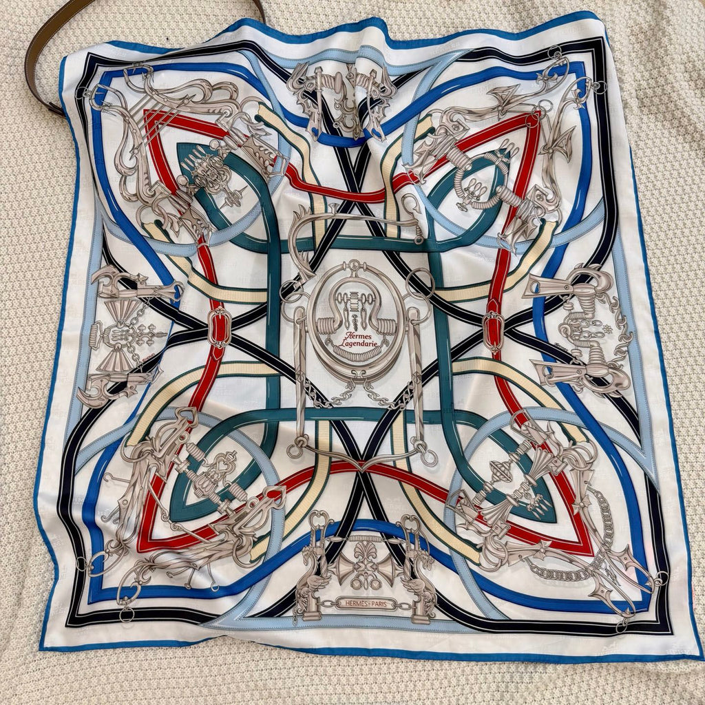 Pañuelo cuadrado con estampado de arnés ecuestre - 90 x 90 cm
