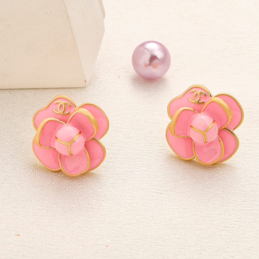 Pendientes de botón de aleación con forma de flor de camelia colorida