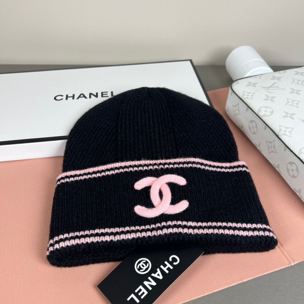 Striped Knit Bucket Hat