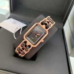 Montre à quartz rectangulaire ton or rose avec bracelet chaîne 002