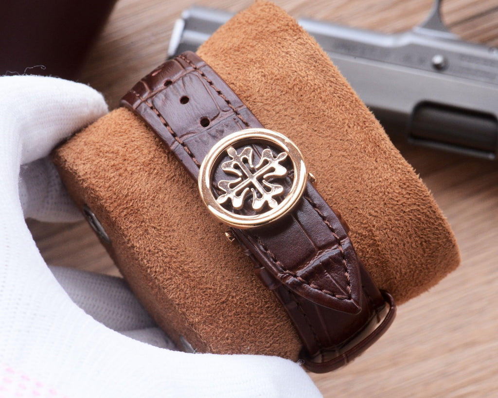 41mm Classic Automatic Leather Strap Watch - product view 8