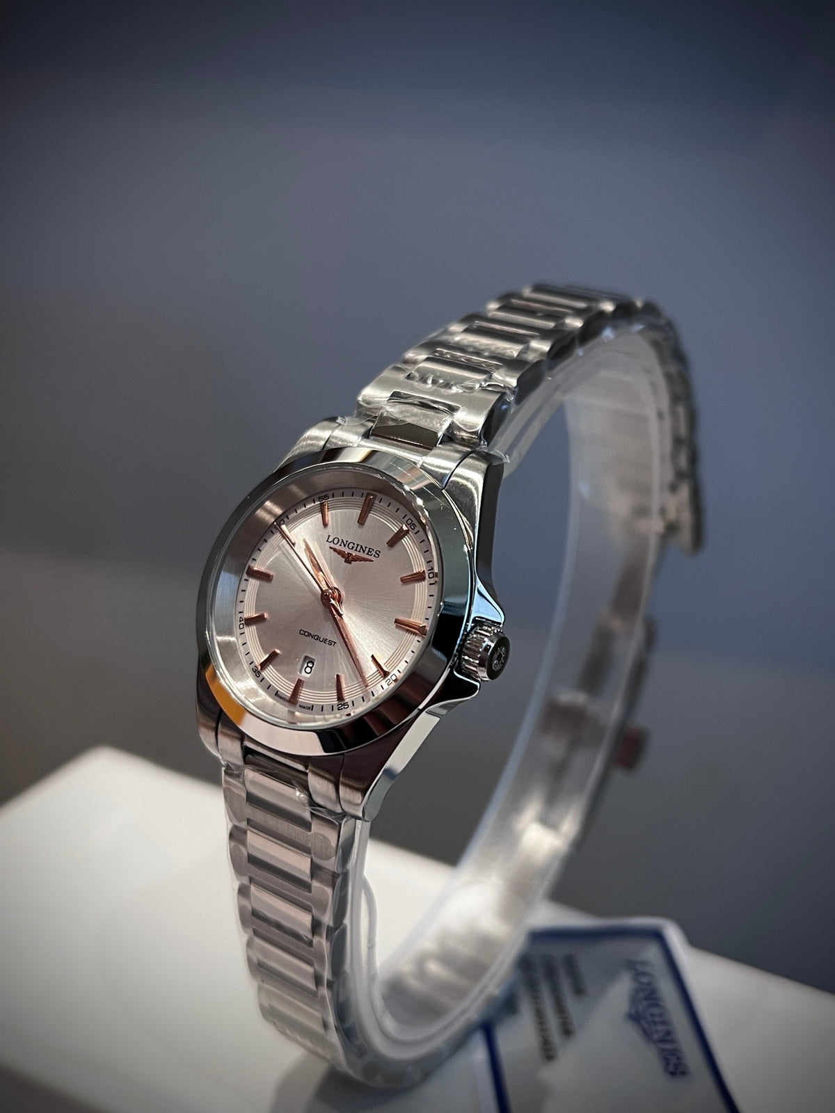 30mm bracelet watch detail