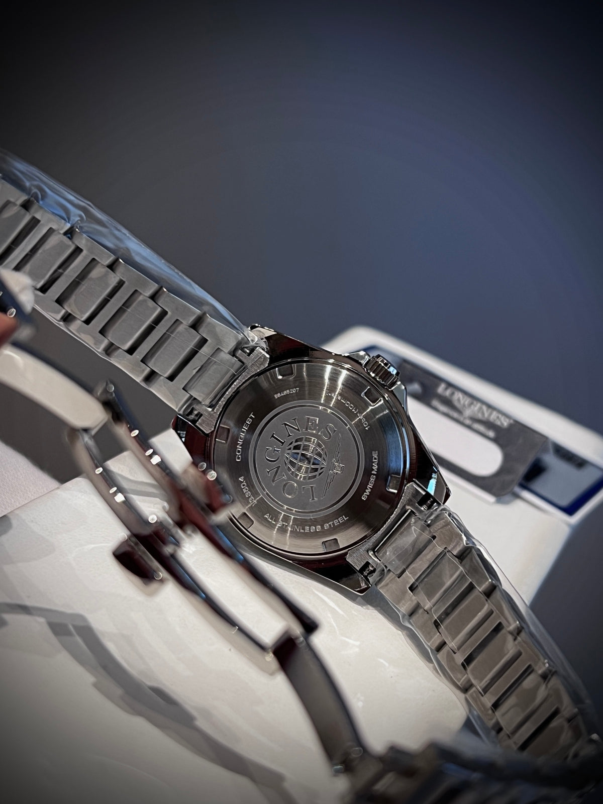 30mm bracelet watch detail