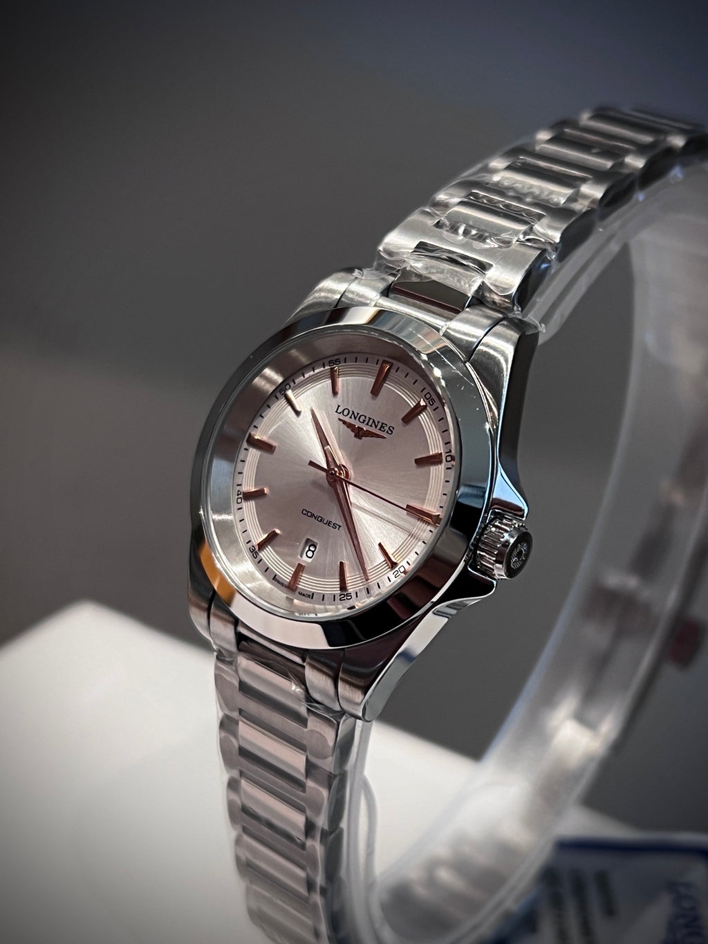 30mm bracelet watch detail