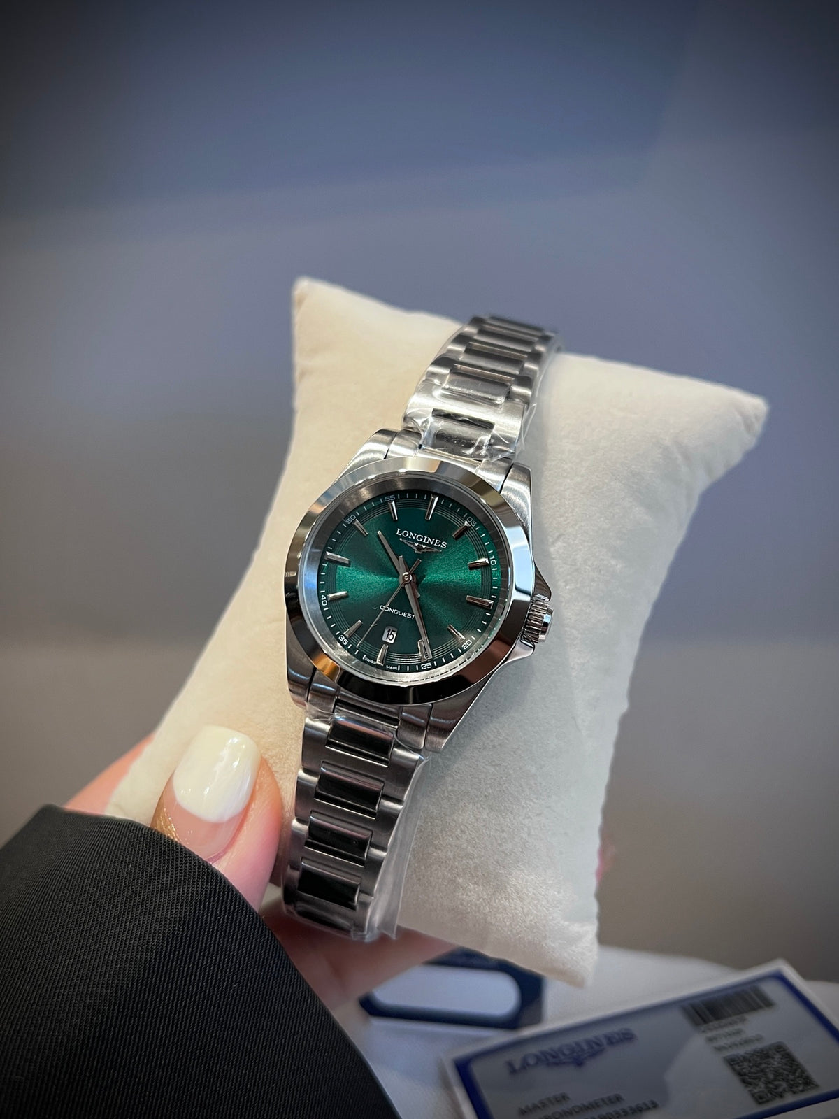30mm bracelet watch detail