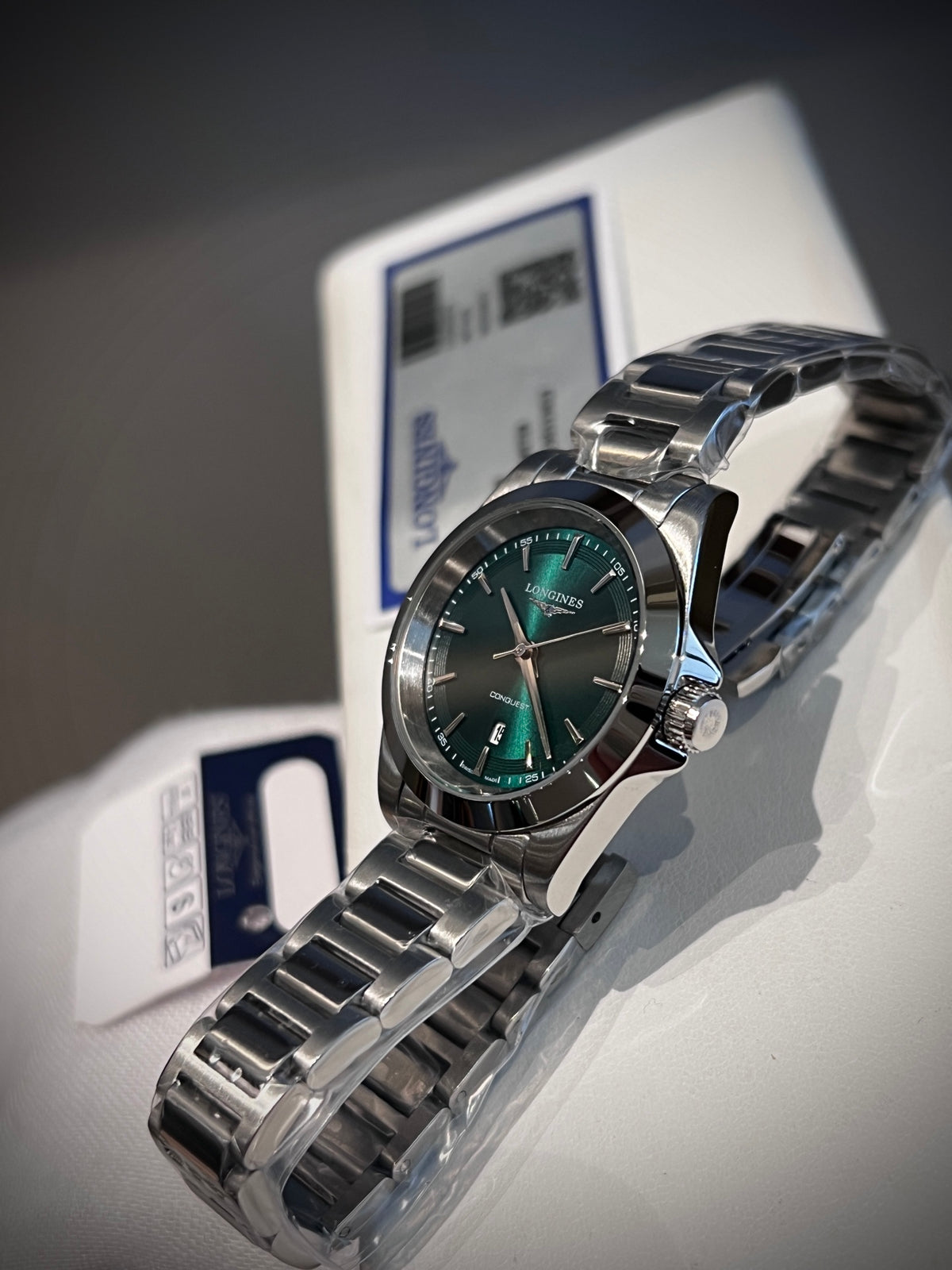 30mm bracelet watch detail