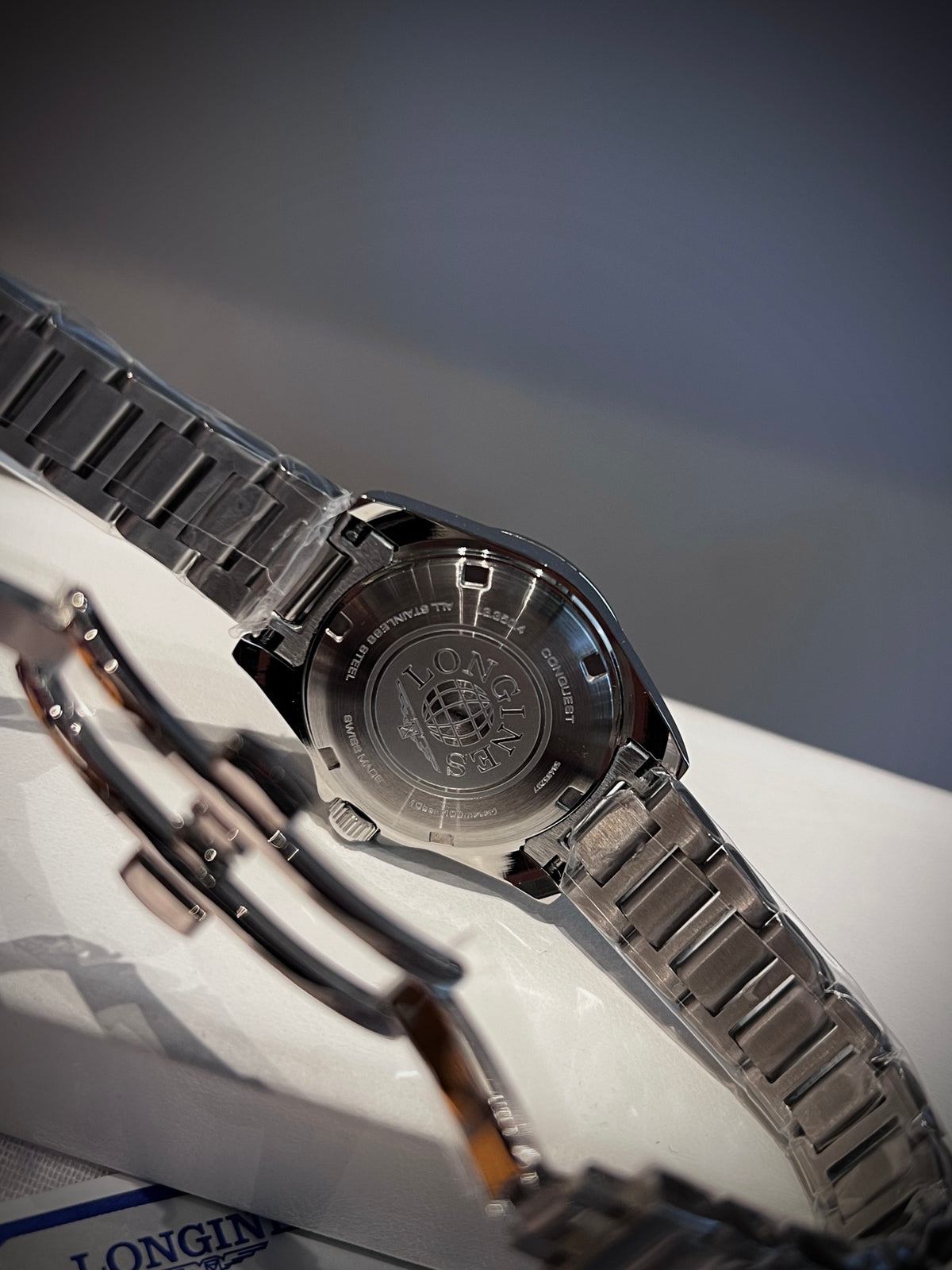 30mm bracelet watch detail