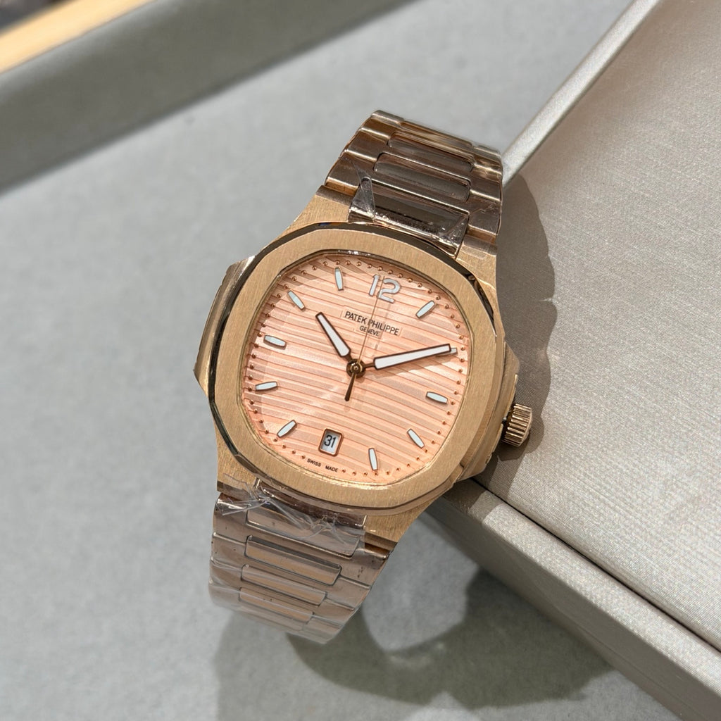 35 mm gold-tone watch - Peach - smooth bezel