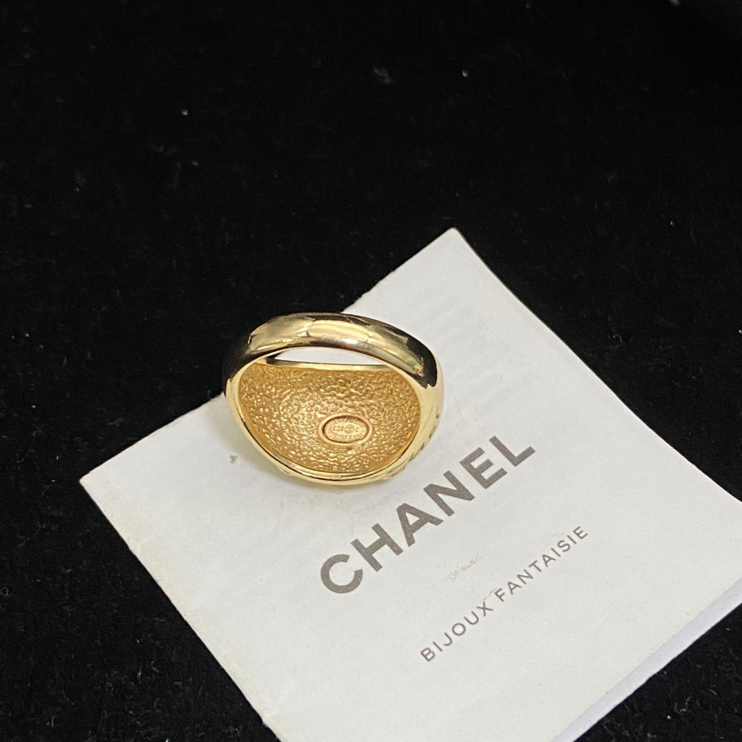 Wide Quilted Band Ring with Emblem