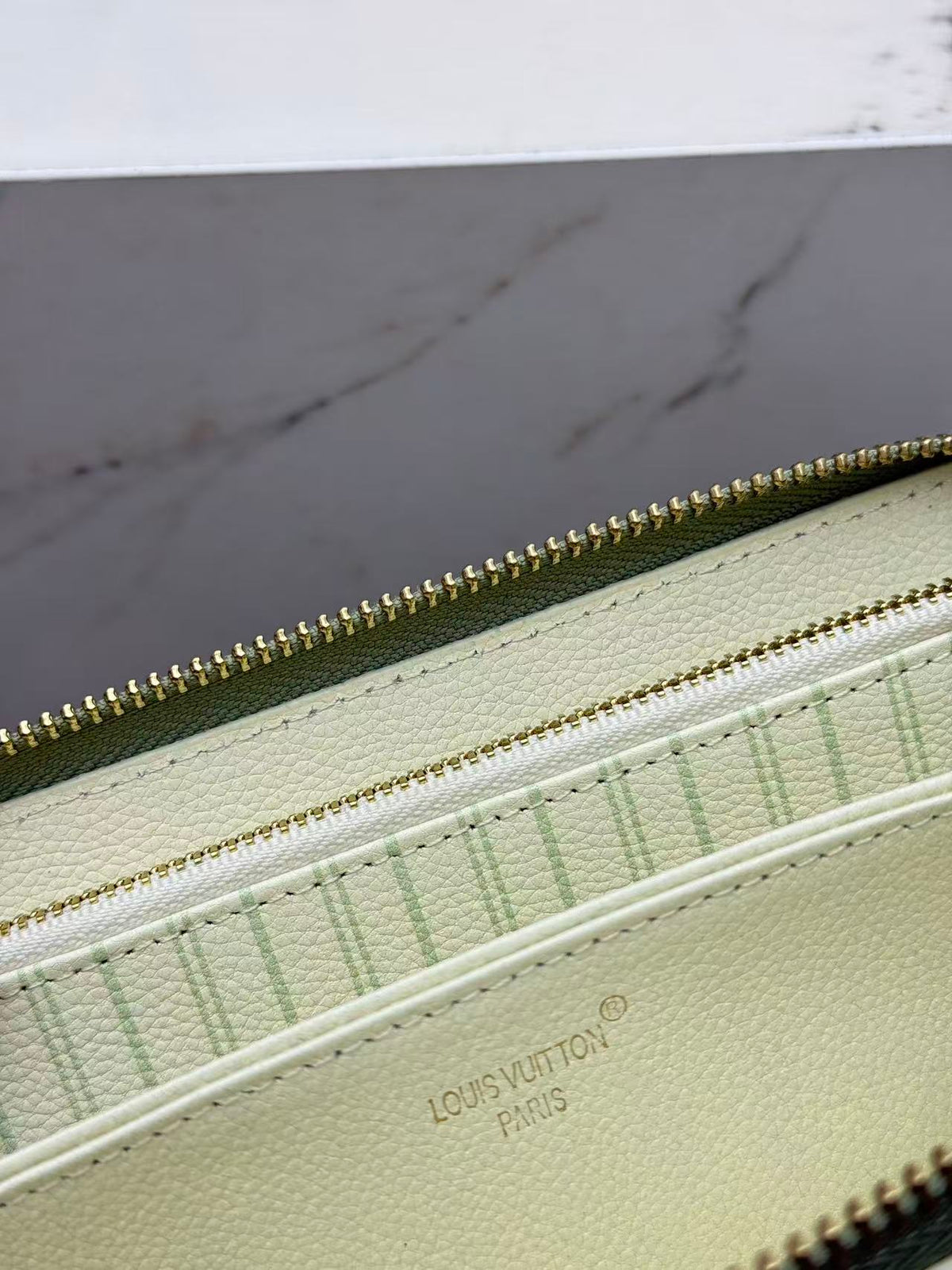 Pastel Zip-Around Long Wallet 037