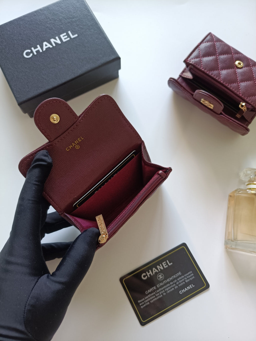 Diamond Quilted Compact Flap Wallet 020