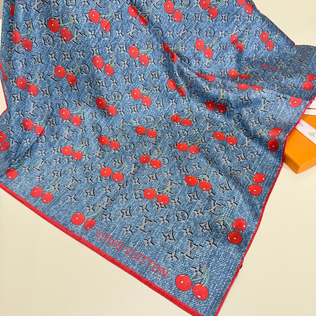 Foulard carré Cerises et monogramme - 90 x 90 cm
