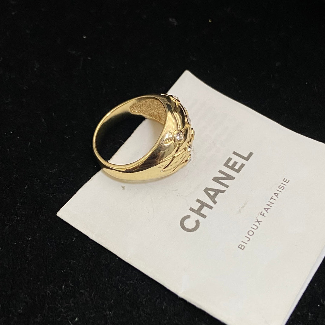 Wide Quilted Band Ring with Emblem