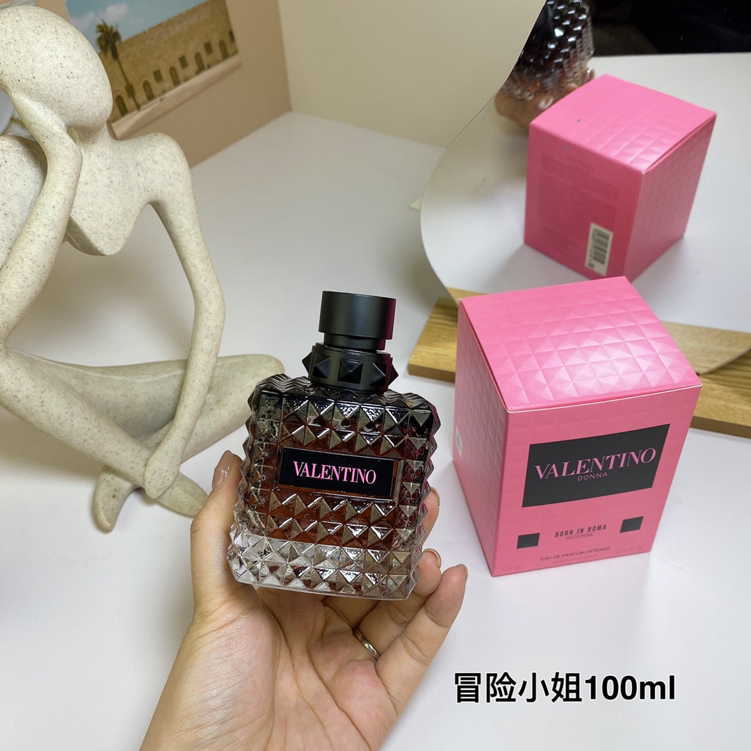 Born in Roma Donna Eau de Parfum Intense