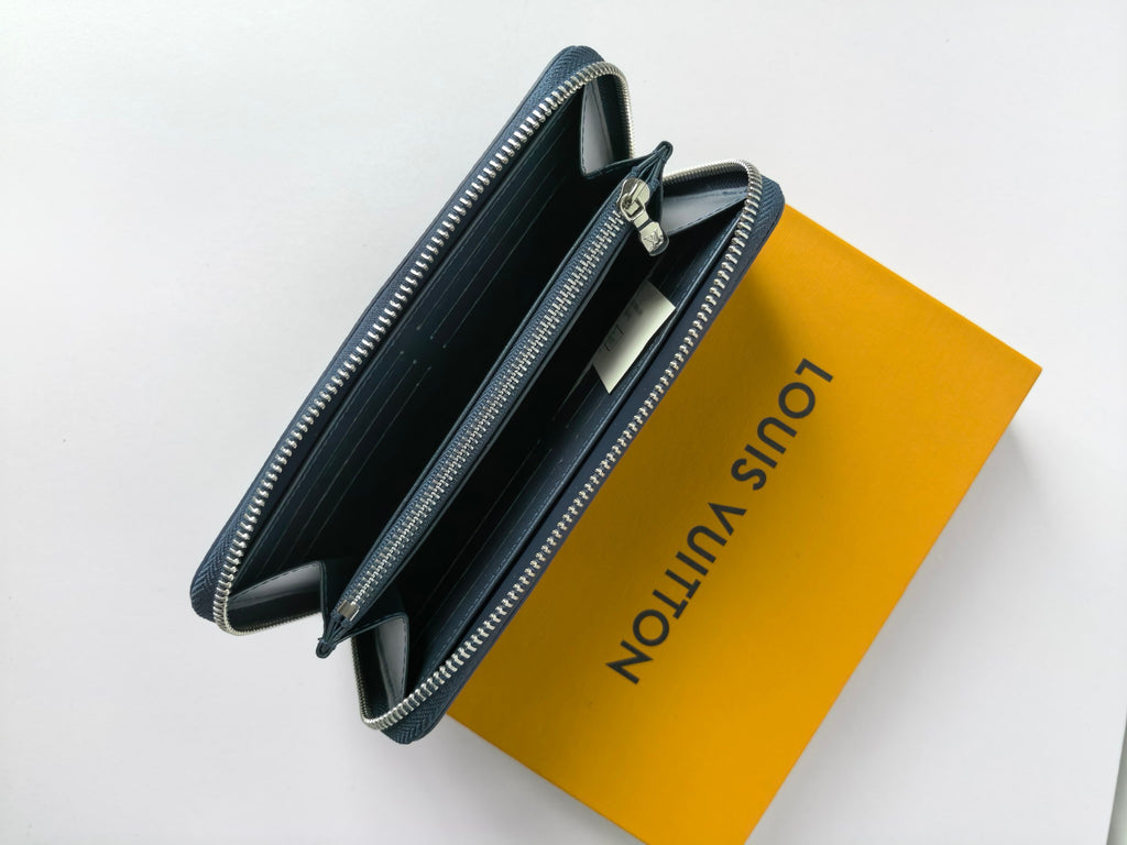 Portefeuille long multicolore à monogramme 005