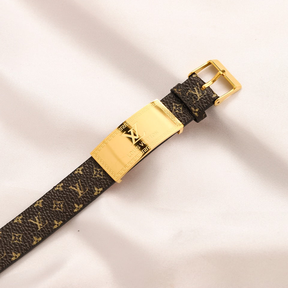 Pulseira Larga em Aço Inoxidável 304 com Monograma e Placa Gravada