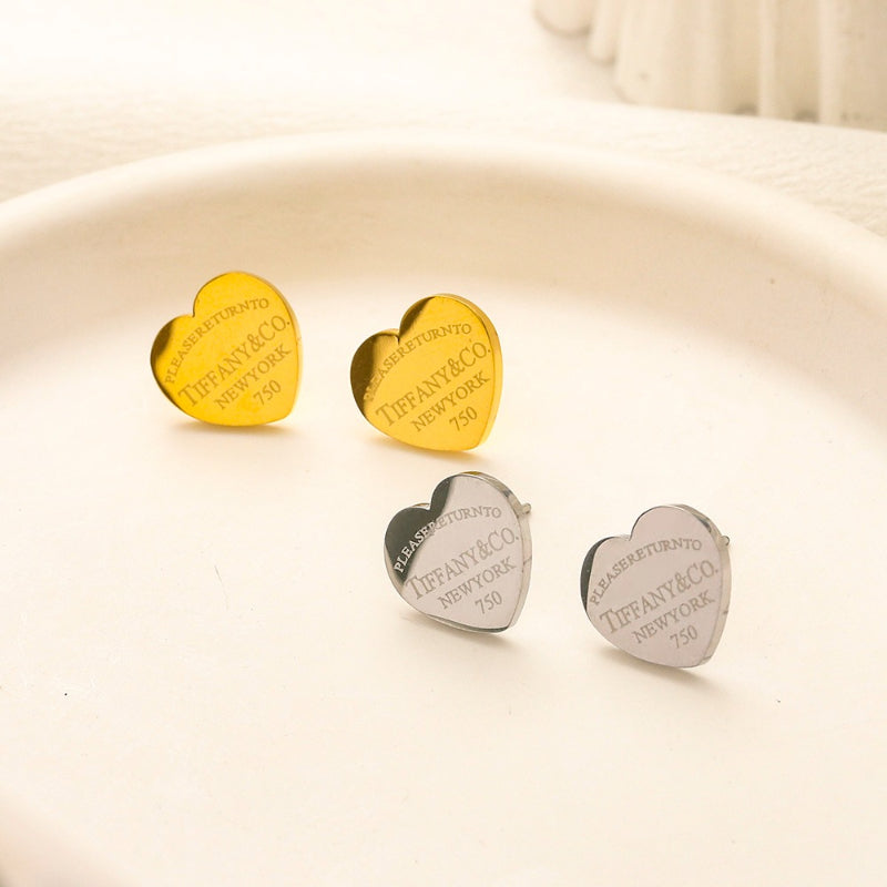 304 Stainless Steel Engraved Heart Stud Earrings