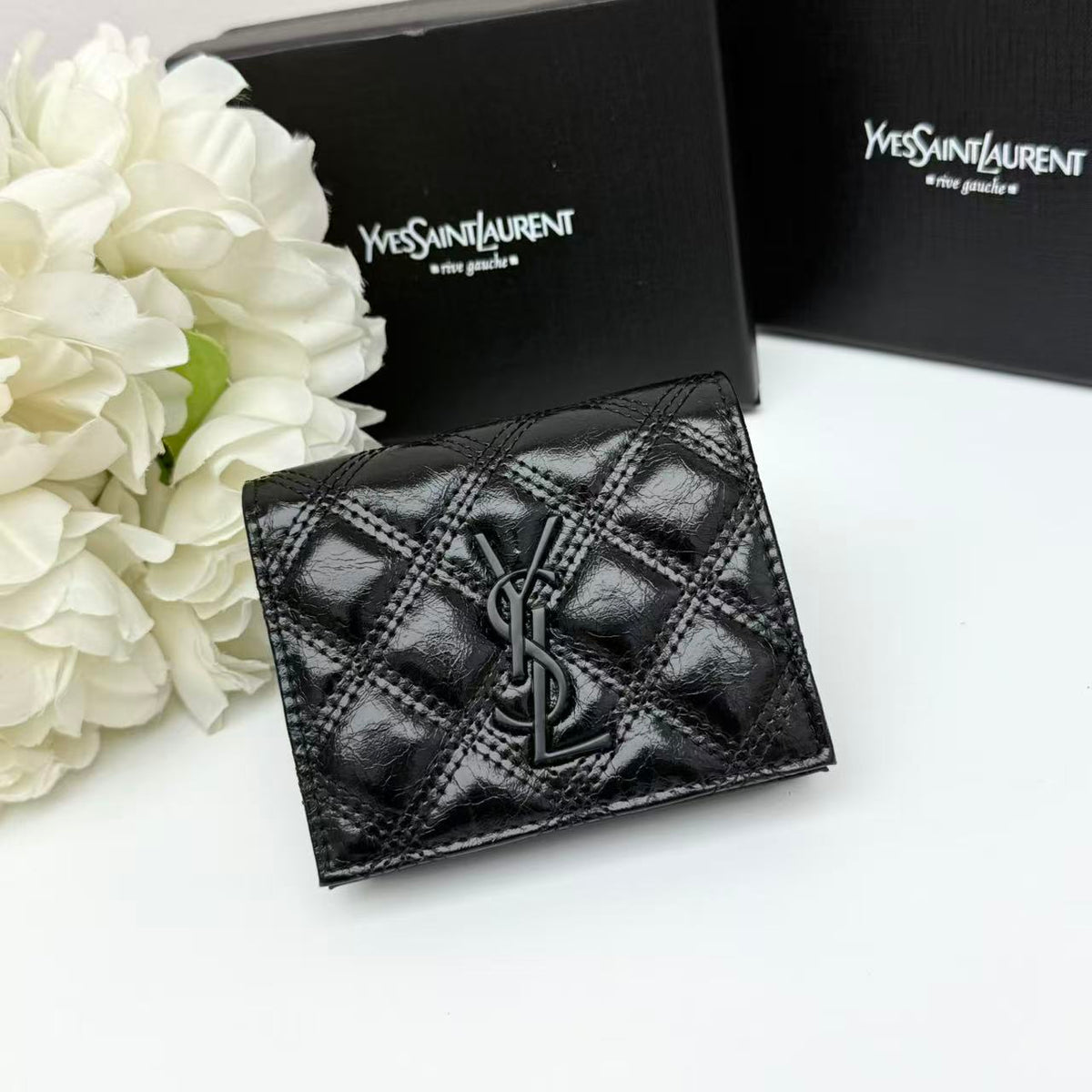 Triangle Emblem Zip Wallet 029