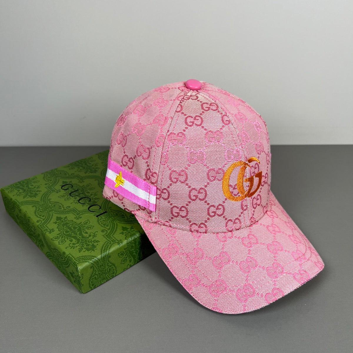 Petite casquette de baseball à monogramme avec emblème brodé