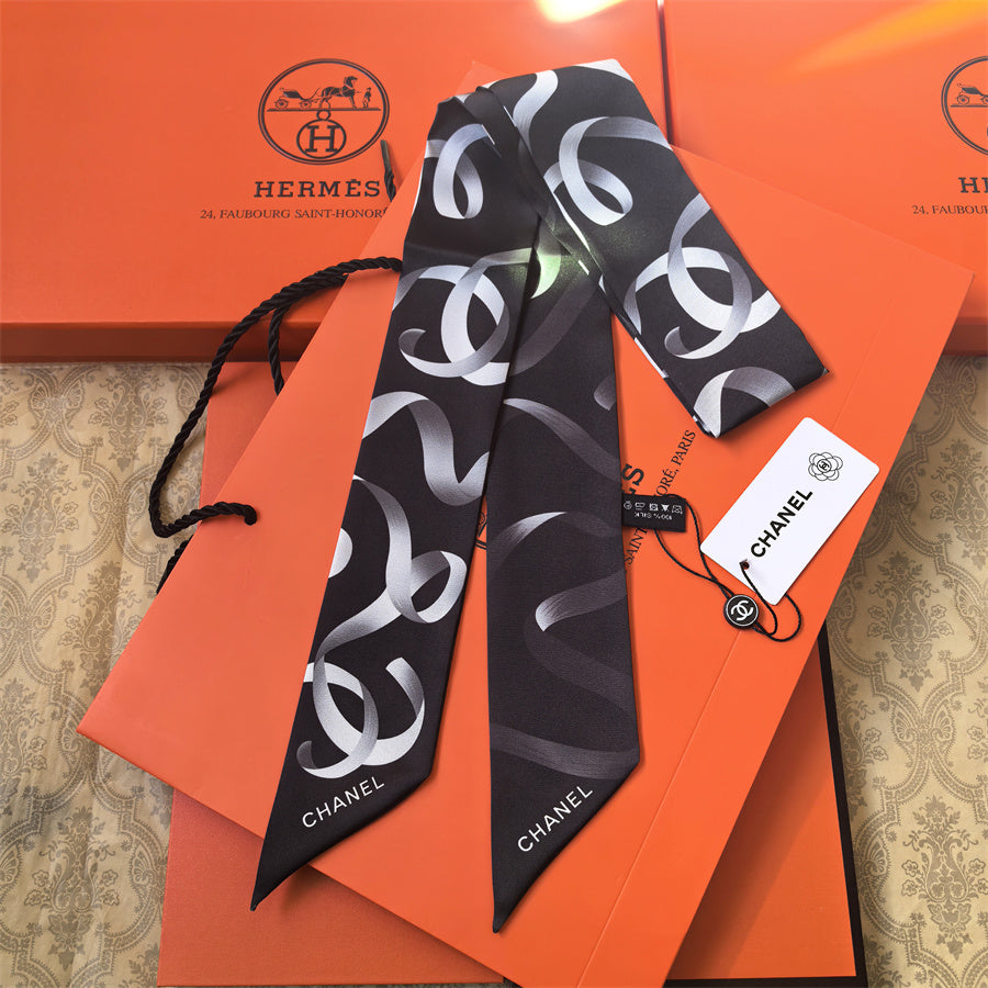 Oversized Interlocking-C Ribbon Scarf - 5 x 120 cm