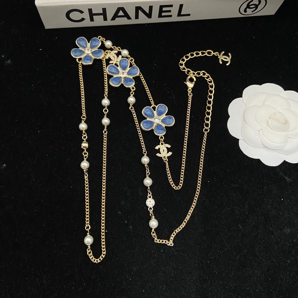 Blue Flower & Pearl-Look Bead Long Necklace