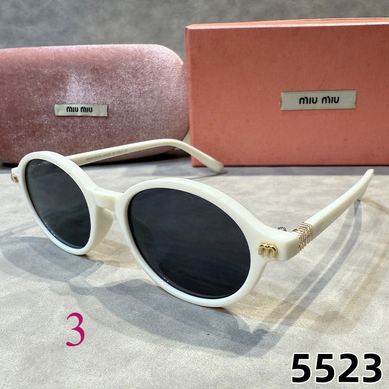 Narrow Cat-Eye Sunglasses with Swept Corners Fashion Sunglasses、New Arrivals、Miumiu Series