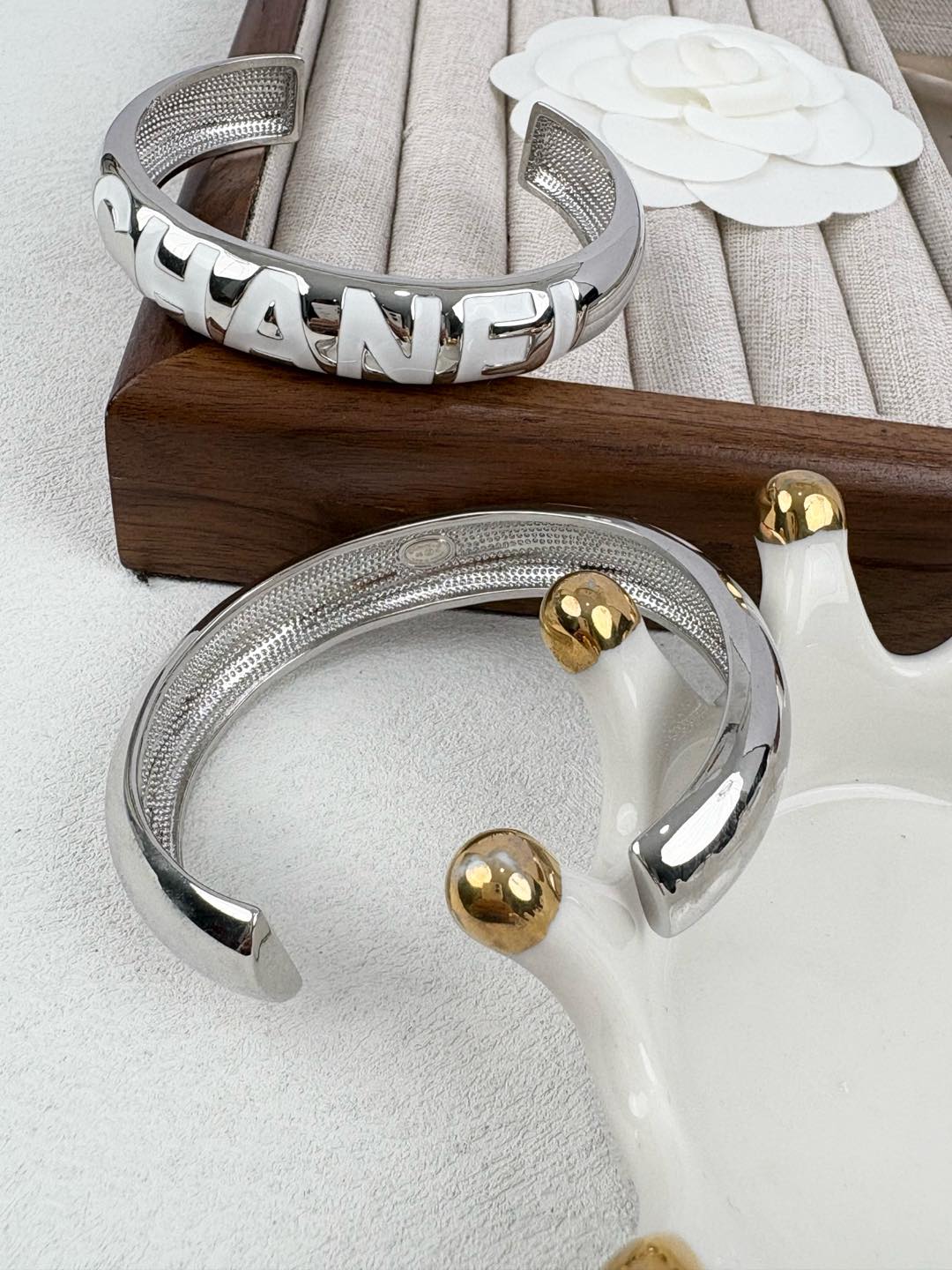 Color-Inlay Lettering Cuff Bracelet