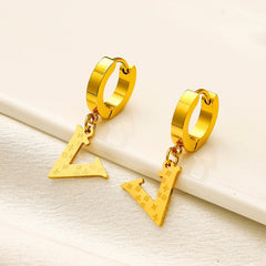 Boucles d'oreilles mini-créoles en acier inoxydable 304 avec breloque en V