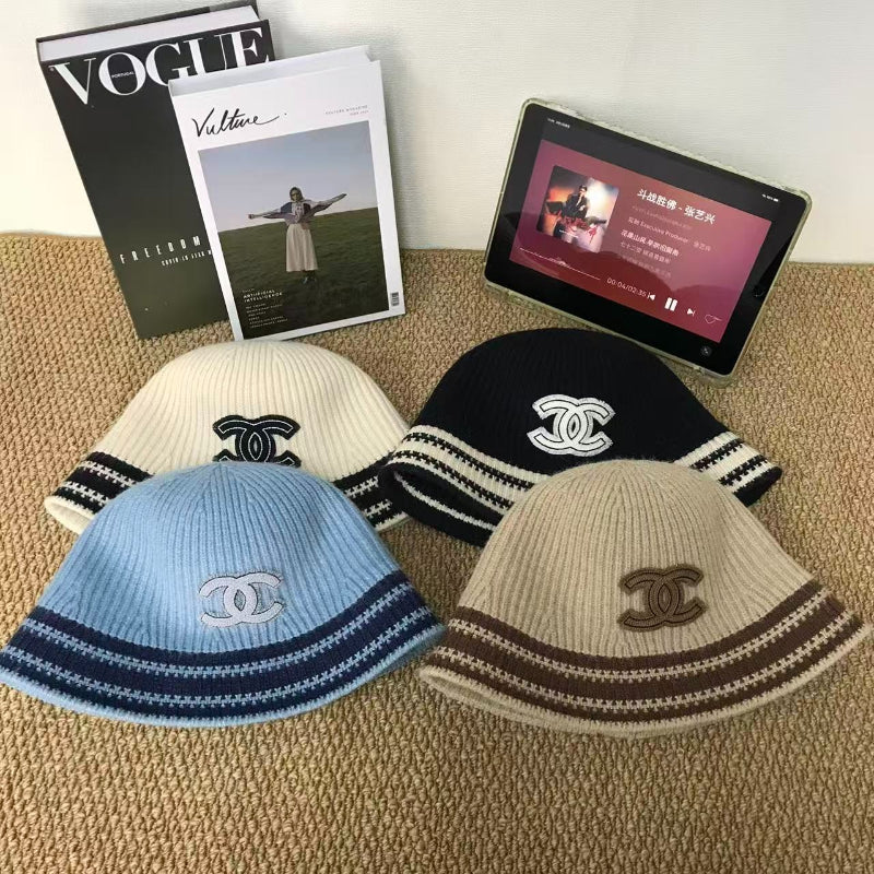 Crochet Bucket Hat with Contrast Stripes