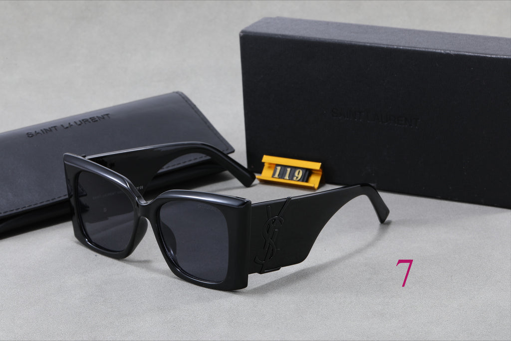 Gafas de sol cuadradas estilo ojo de gato con patillas con monograma