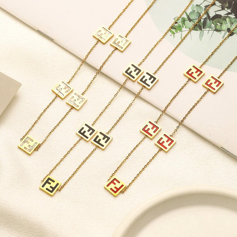 304 Stainless Steel Geometric F-Motif Station Necklace