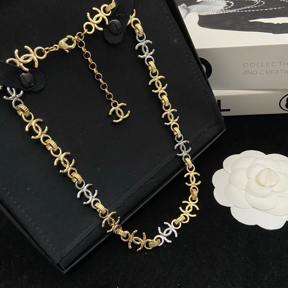 Two-Tone Bow Motif Choker