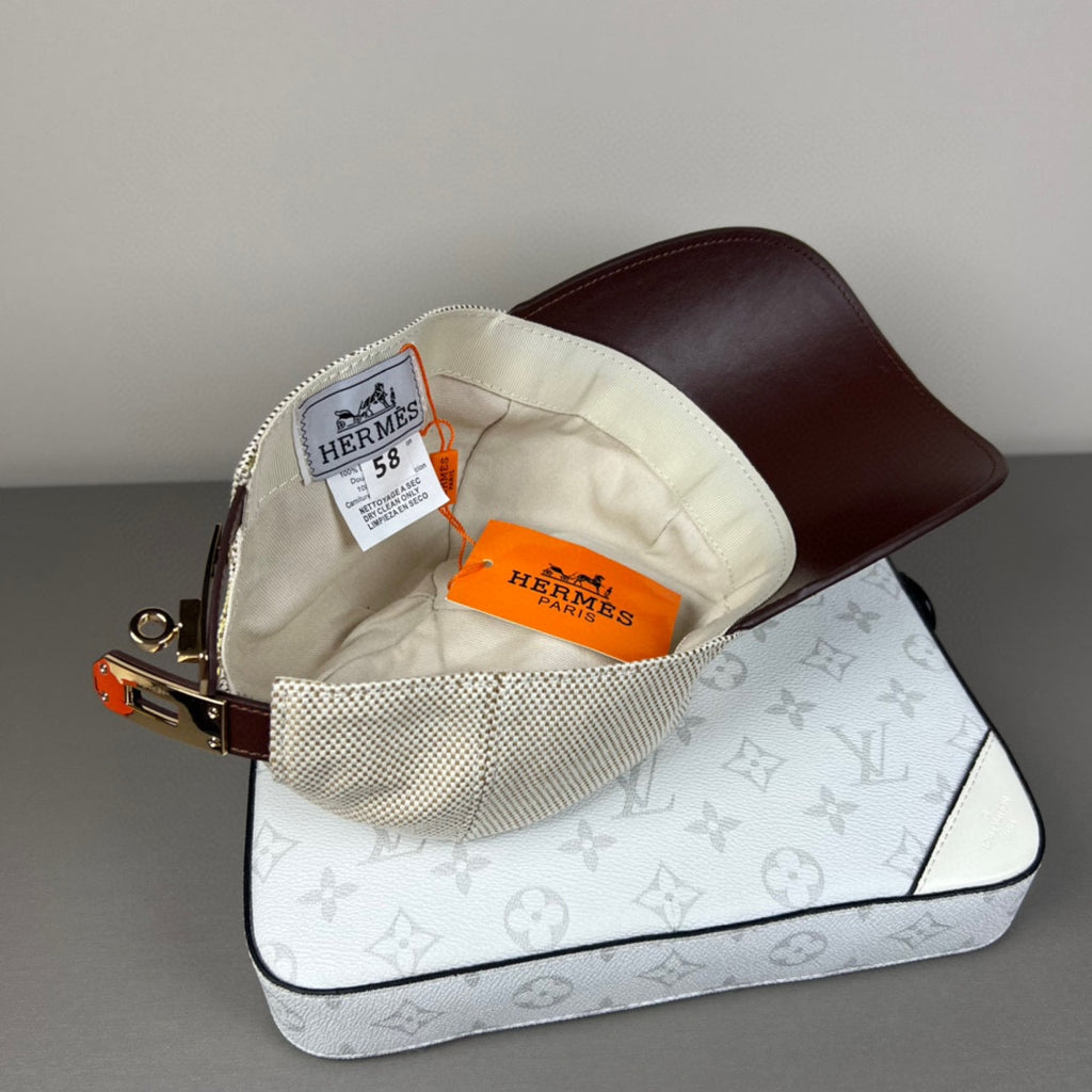 Contrast Brim H-Motif Baseball Cap