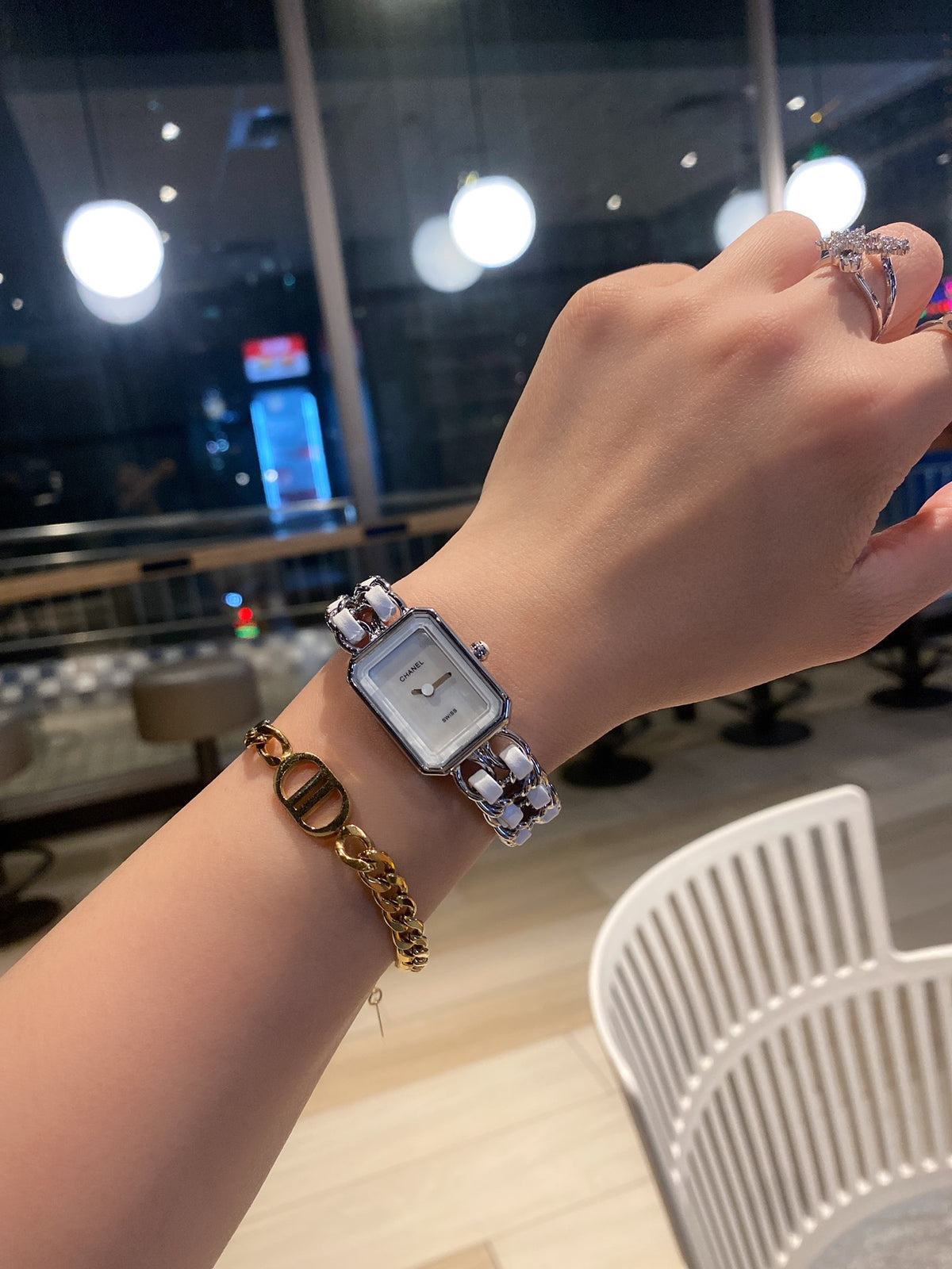 Montre rectangulaire à quartz avec bracelet chaîne étincelant 003