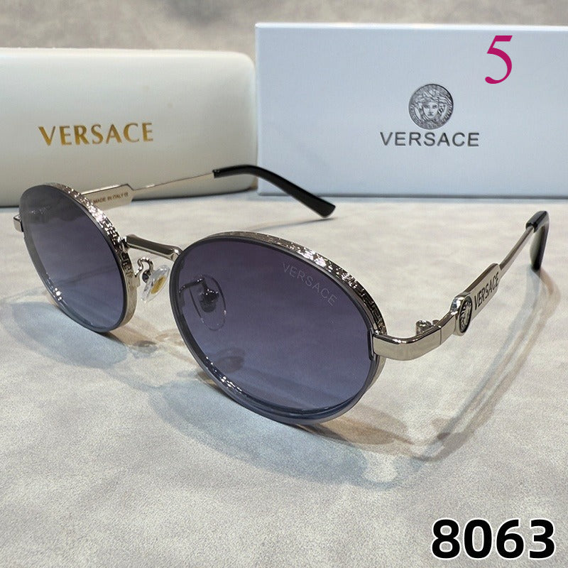 Gafas de sol aviador ovaladas con monturas metálicas finas