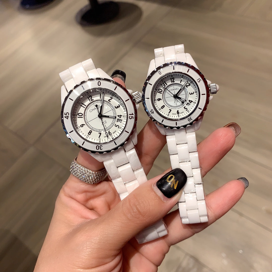 Round Quartz Bracelet Watch - 32mm and 39mm 005