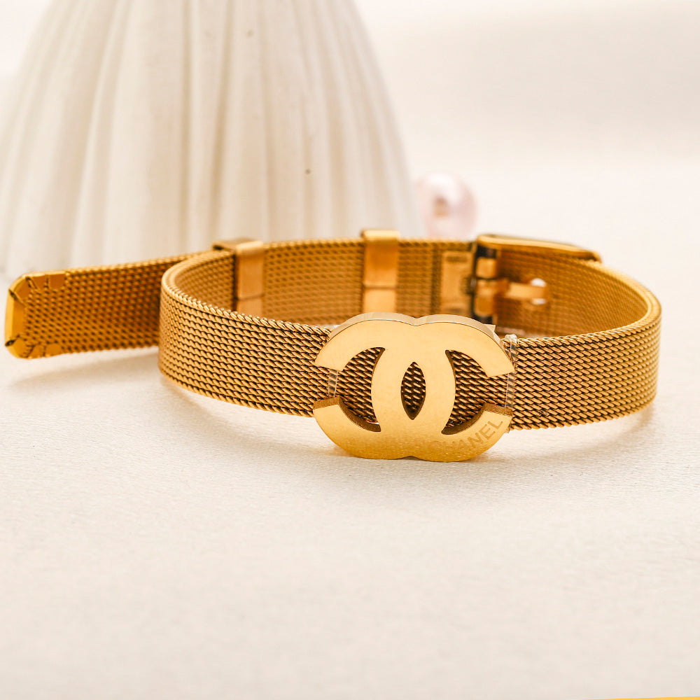 Bracelet Interlocking-C en maille de fil en acier inoxydable 304