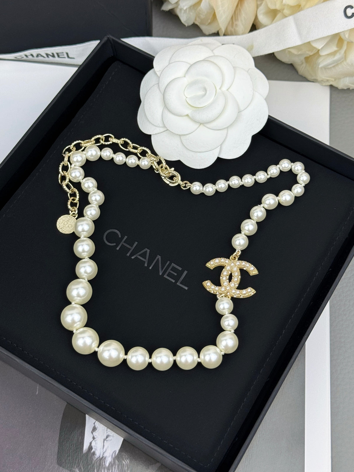Gold Tone Graduated Faux Pearl Choker Necklace with Rhinestone Interlocking Pendant