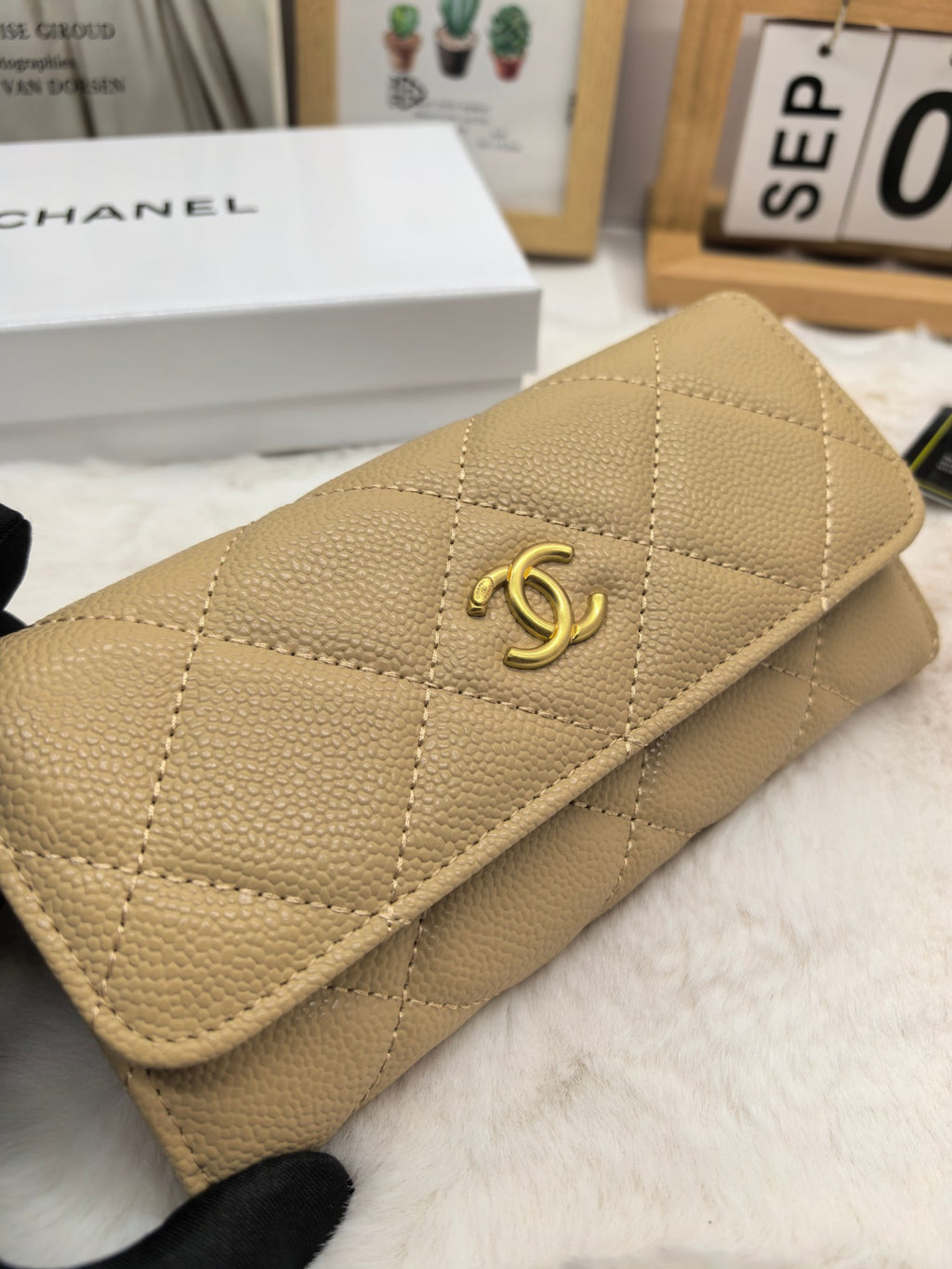 Diamond Quilted Long Flap Wallet 022