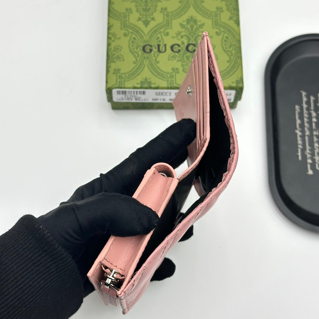 Chevron Quilted Zip Wallet 009